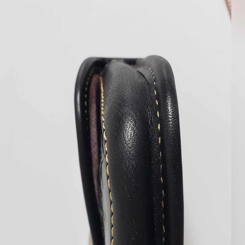 Dooney & Bourke Nile Black Leather Croc Embossed Wristlet - Picture 8 of 10